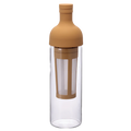 Hario Cold Brew kaffefilter-i-flasken har en gennemsigtig glaskrop, en brun plastiktop og en indvendig filterkurv, hvilket gør den til den perfekte ledsager for koldbrygget kaffeentusiaster.